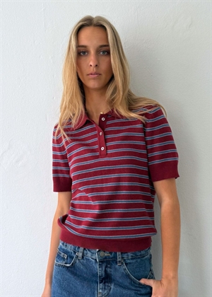 Aduna polo knit Wine/Blue Boii Studios 